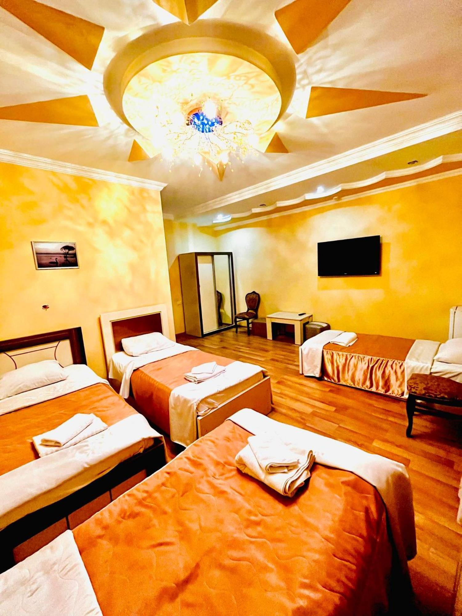 Lux Palace Hotel คูทายสิ ภายนอก รูปภาพ