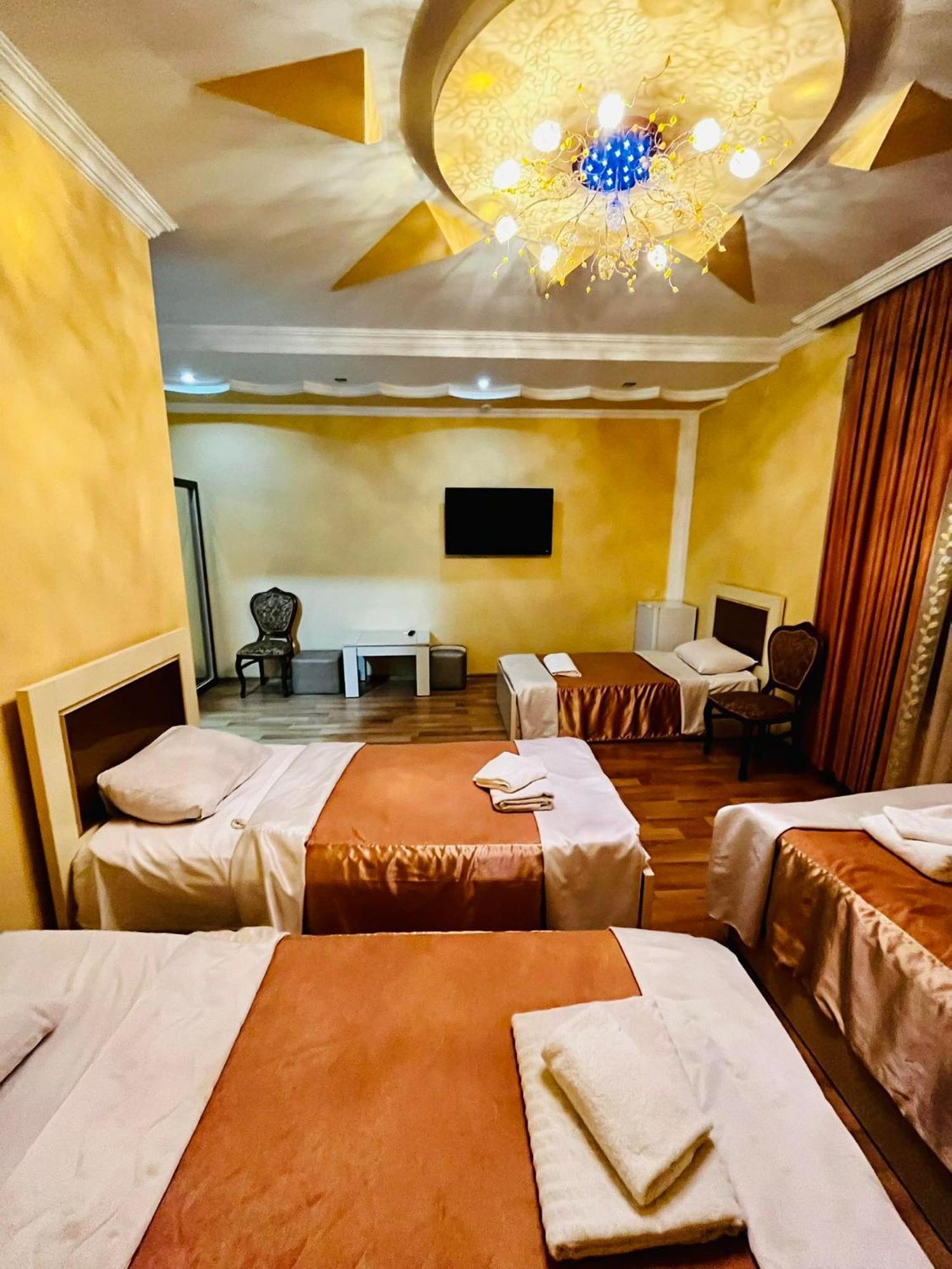 Lux Palace Hotel คูทายสิ ภายนอก รูปภาพ