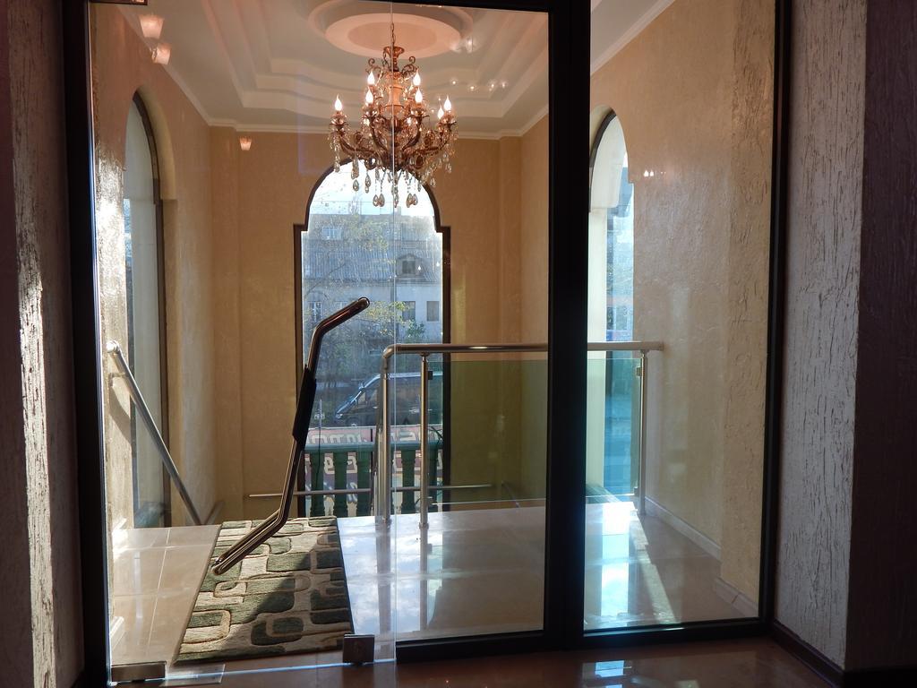 Lux Palace Hotel คูทายสิ ภายนอก รูปภาพ