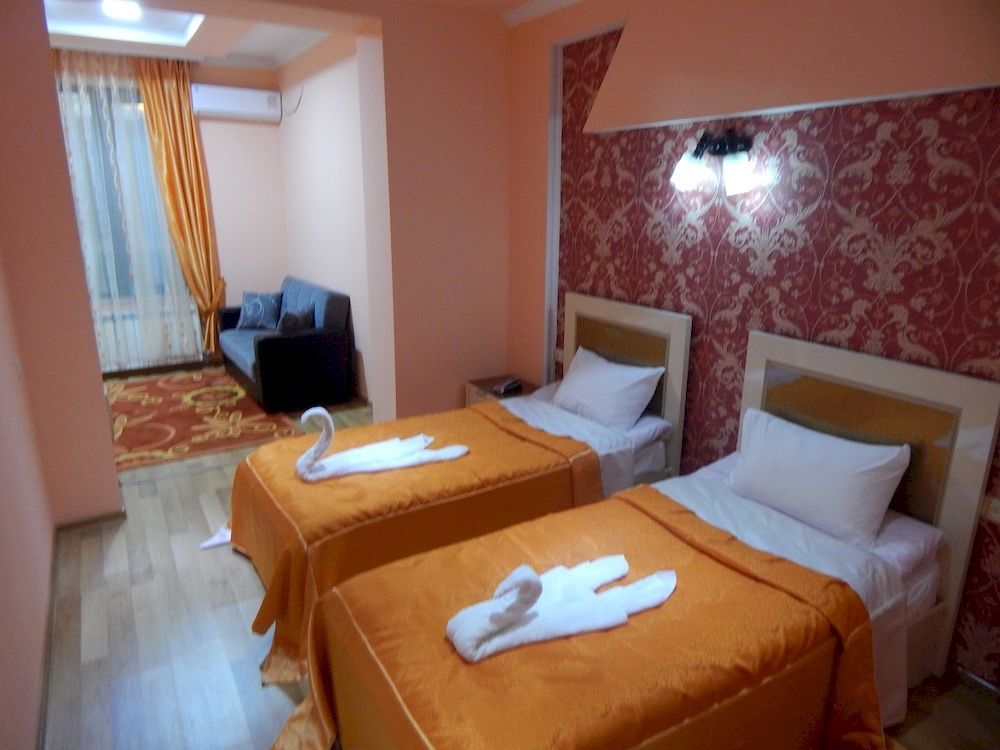 Lux Palace Hotel คูทายสิ ภายนอก รูปภาพ